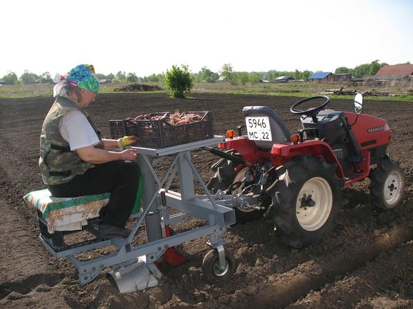 Минитрактор для картофеля грабли для сена на трактор