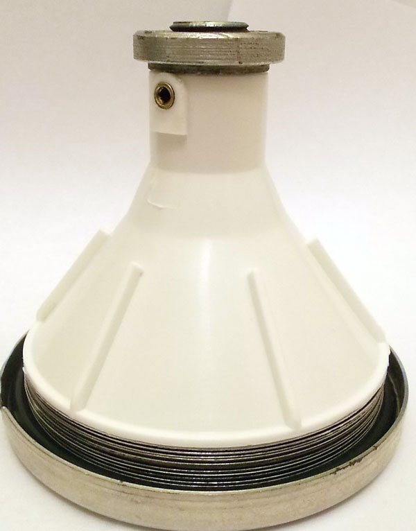 на сколько сильно закручивать гайку ?