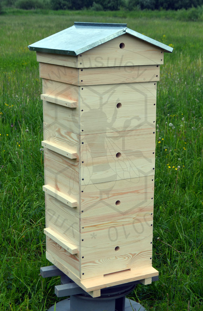 Варре с двухскатной крышей