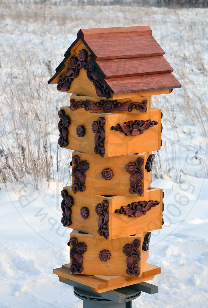 Улей Варре - резной домик